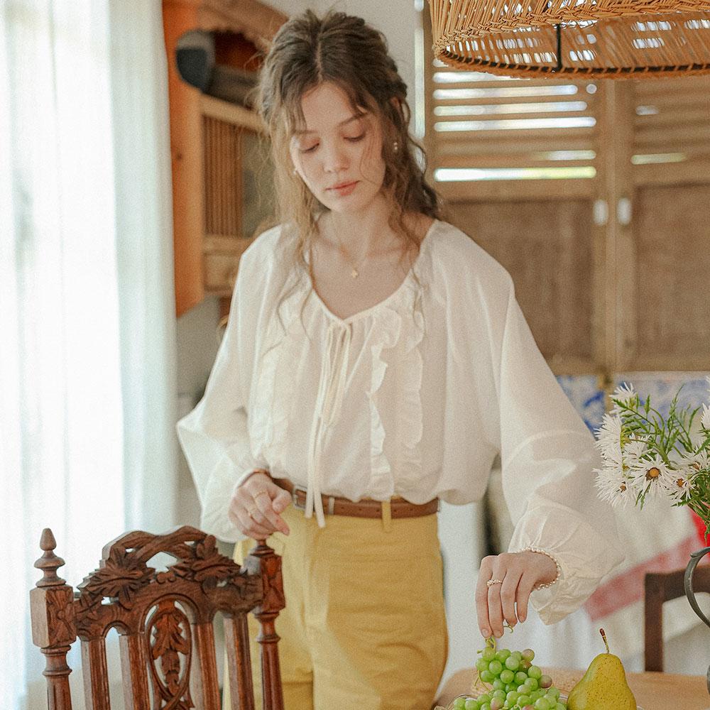 Peulaudeumali Pm_Airy Volume Sleeve Ribbon Shirt_White