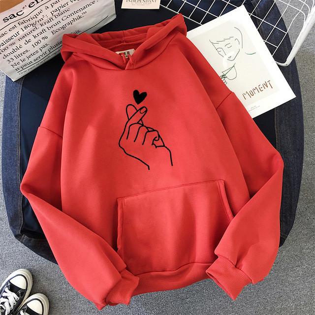 Heart Printed Hoodie For Women With Polyester Fabric And Loose Fit For Casual Wear