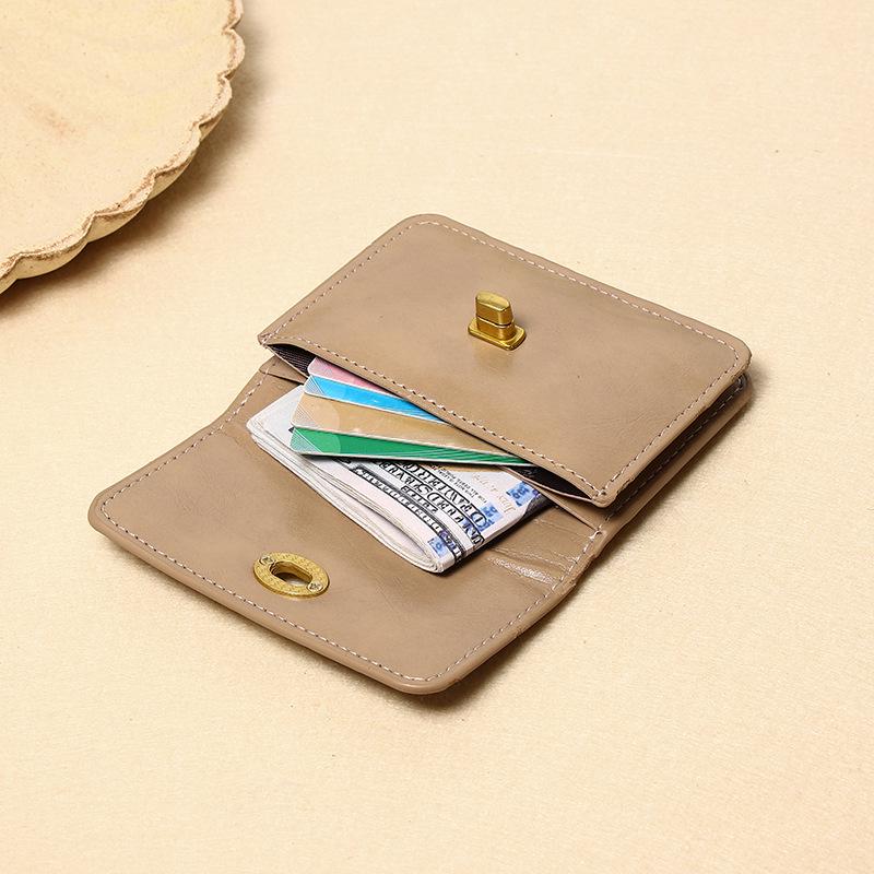 Retro Lock Buckle Women's Wallet: Solid Color Multi-layer Card Holder & Coin Purse