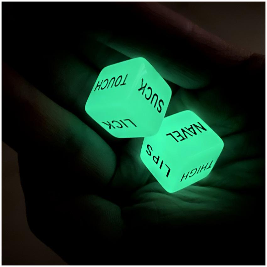 2PCS Luminous Sex Dice Toys Adult Couple Lovers Games Aid Glow in Dark Sextoy Funny Sexy Party Girlfriend Christmas Sexual Gift