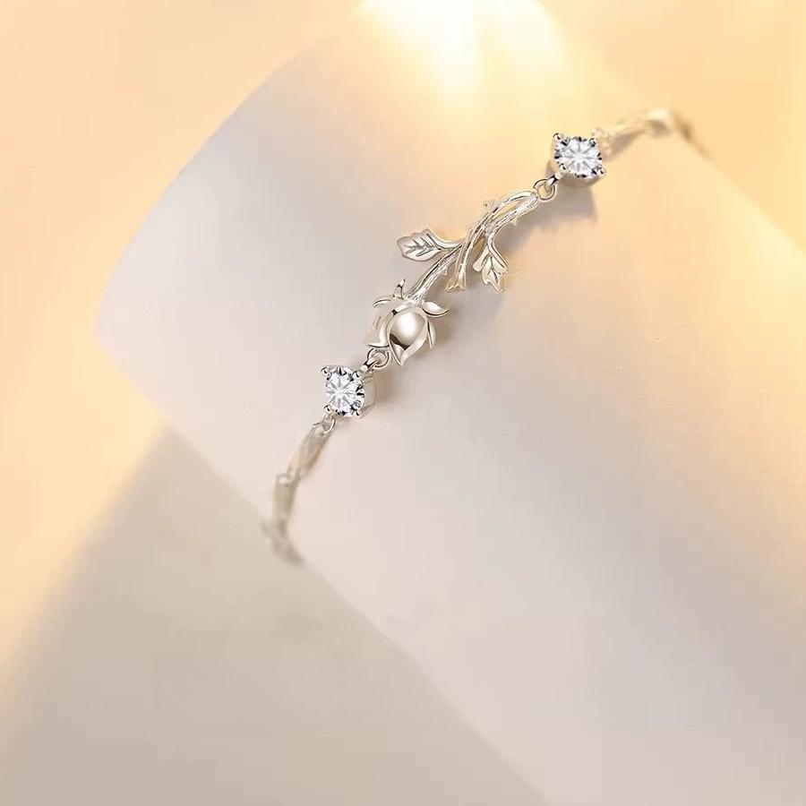 The Little Prince's Rose Light Luxury Niche Design Bracelet for Girlfriend's Birthday Gift Jewelry