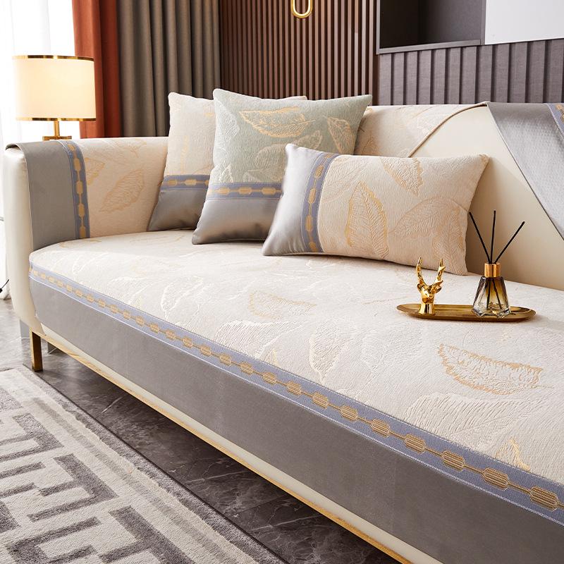 

Universal Chenille Patchwork Sofa Cushion 2025: High-End, Non-Slip Seat & Backrest Cover 70x70 cm