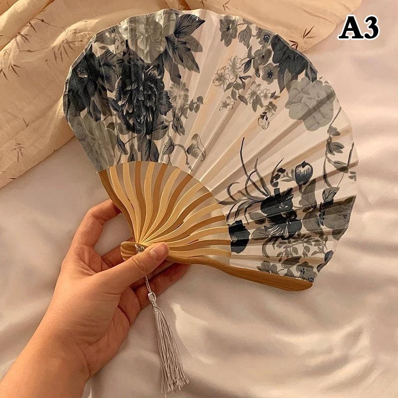 21/22cm Portable Hand Fold Fan New Chinese Style Dance Props Retro Shell Fan Woman Men Bamboo Wood Silk Flower Folding Fan