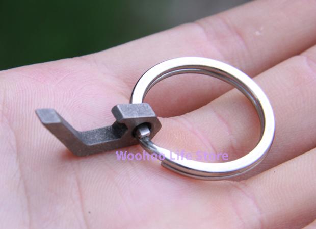 2PCS Titanium Bottle Opener EDC Tool Mini Flat Head Screwdriver Keychain Portable Multi Tool for Men Gift Outdoor Survival