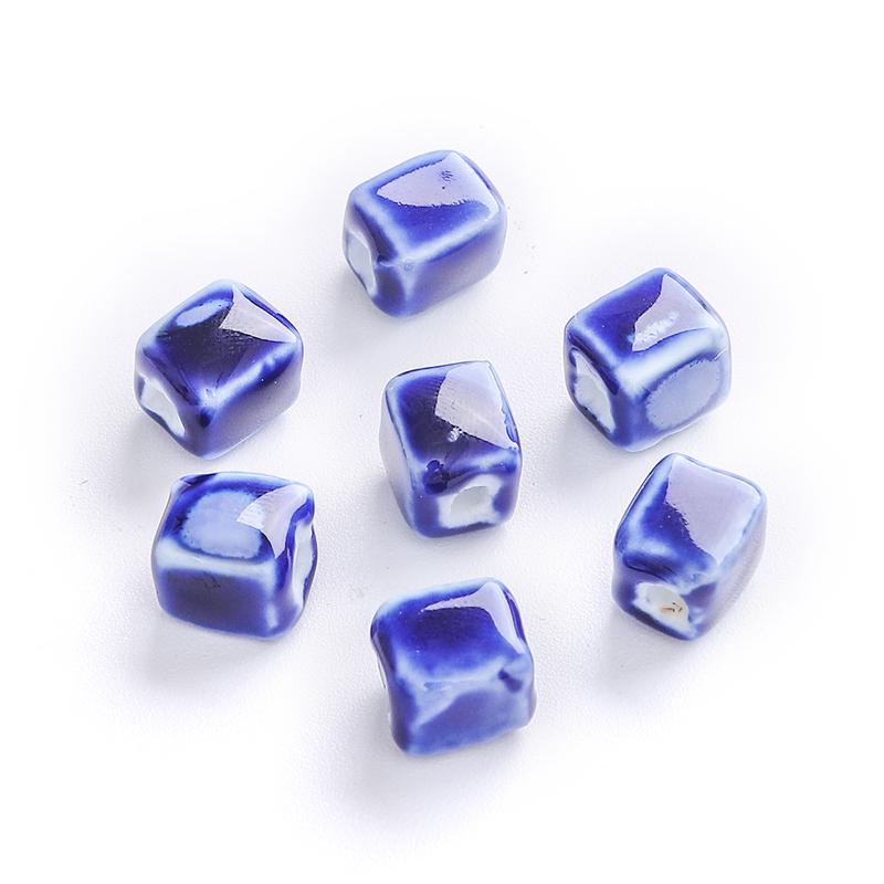 10 Stück 7 mm quadratische Blumenglasur-Porzellanperlen, Würfel, Keramikperlen für Schmuckherstellung, DIY-Charms, Armbänder, Halsketten, Basteln