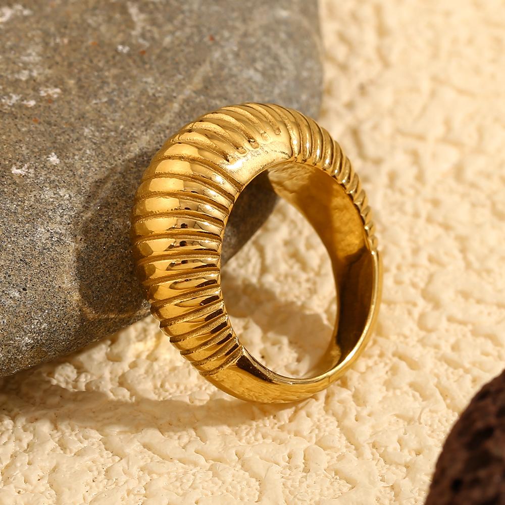 MamacitaSlay Classic 316L Stainless Steel 10mm Vertical Stripe Ring Waterproof 18K Gold Plated Jewelry Women's Elegant Ring Gift