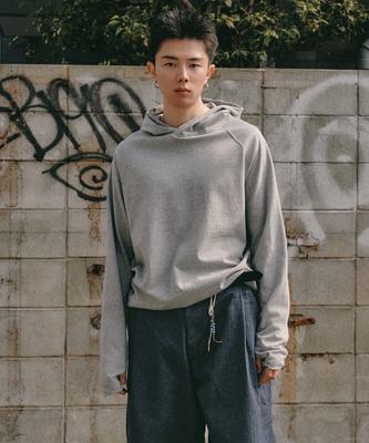 Oberteile – Hoodies & Sweatshirts