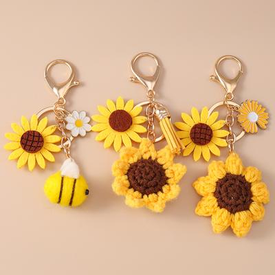 Aihua Handmade Knitted Sunflower Keychain For Women Girl Cute Crocheted Bee Flower Key Ring Handbag Pendants Jewelry Gifts