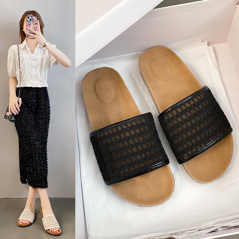 French woven comfortable outer wear half slippers women's shoes summer 2025 new breathable hollow casual Roman sandals