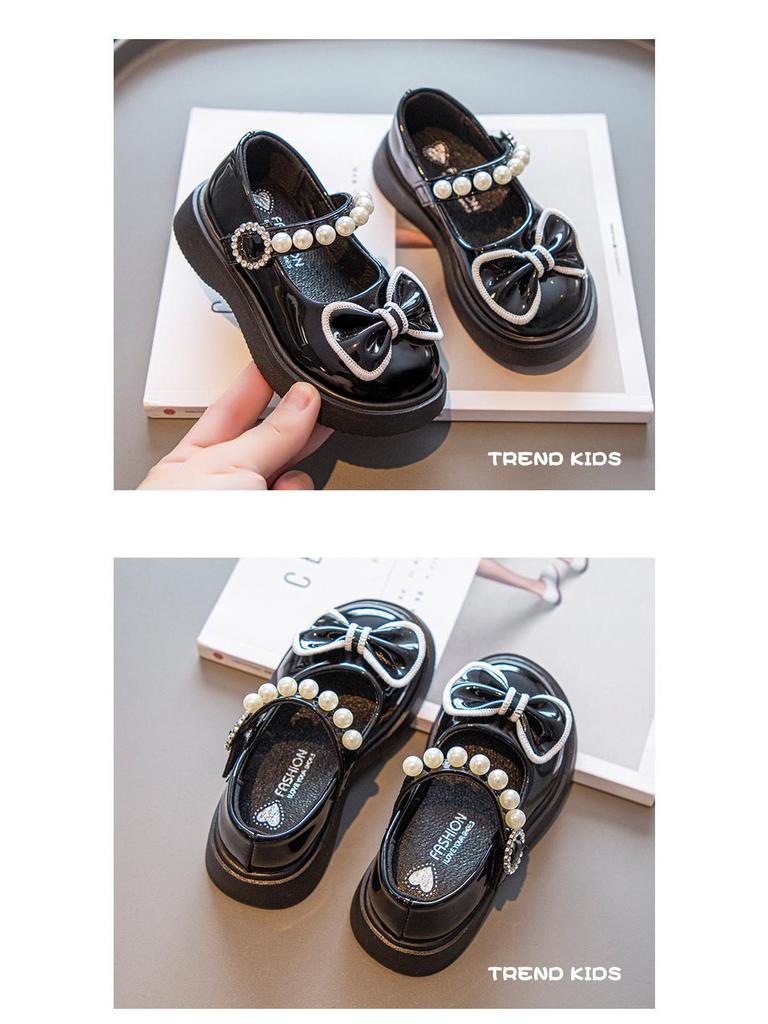 Girls' Mary Jane Leather Shoes: Black & White British Style, Super Soft Princess Performance Shoes for Spring & Autumn.