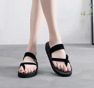 Women's Casual Beach Flip-Flops: Comfortable Flat Summer Sandals