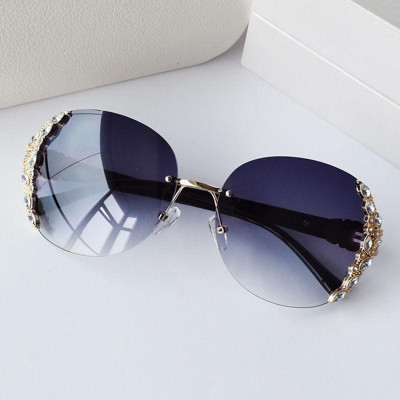 New Women Diamond Sunglasses UV400 Protection Fashion Borderless Sun Glasses Summer Travel Accessories