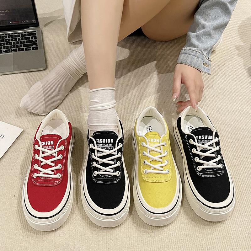 Thick-soled personalized fashion one-pedal canvas shoes spring and autumn new casual versatile little white shoes breathable lightweight board shoes