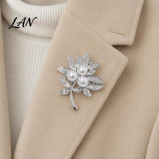Secure Clasp Brooch Vintage Rhinestone Leaf Brooch, Faux Pearl Leaves Lapel Pin, Sweater Decorative Pin Cardigan Coat Suit Scarf Decoration,