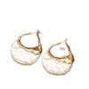 Retro and Simple Imitation Pearl Creative Earrings, Fashionable and Niche in Style, Geometric and High-end Ear Ornaments for Women.