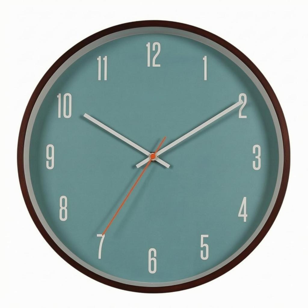 Silent Quartz Wall Clock Decorative Wooden Frame Battery-Powered