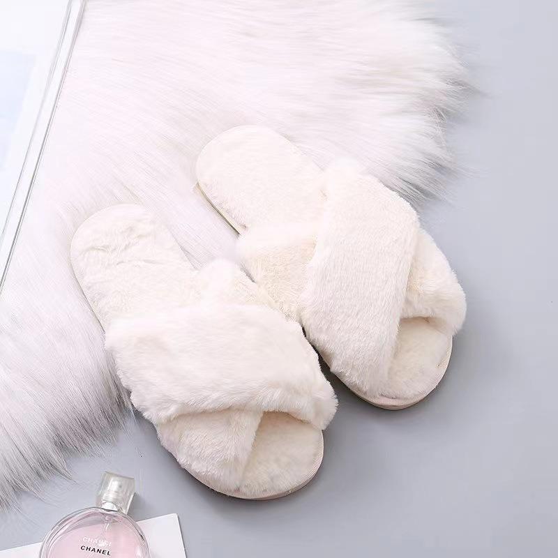 Large Size Fluffy Slippers Women's Autumn and Winter New Flat Bottom Home Indoor Cross Plush Cotton Mop