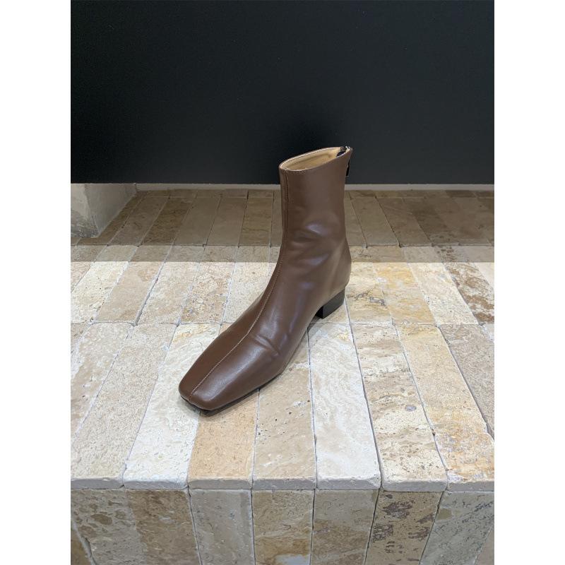 Niche square head short boots women's 2025 new Korean version flat-bottomed thin boots retro Chelsea boots Martin boots