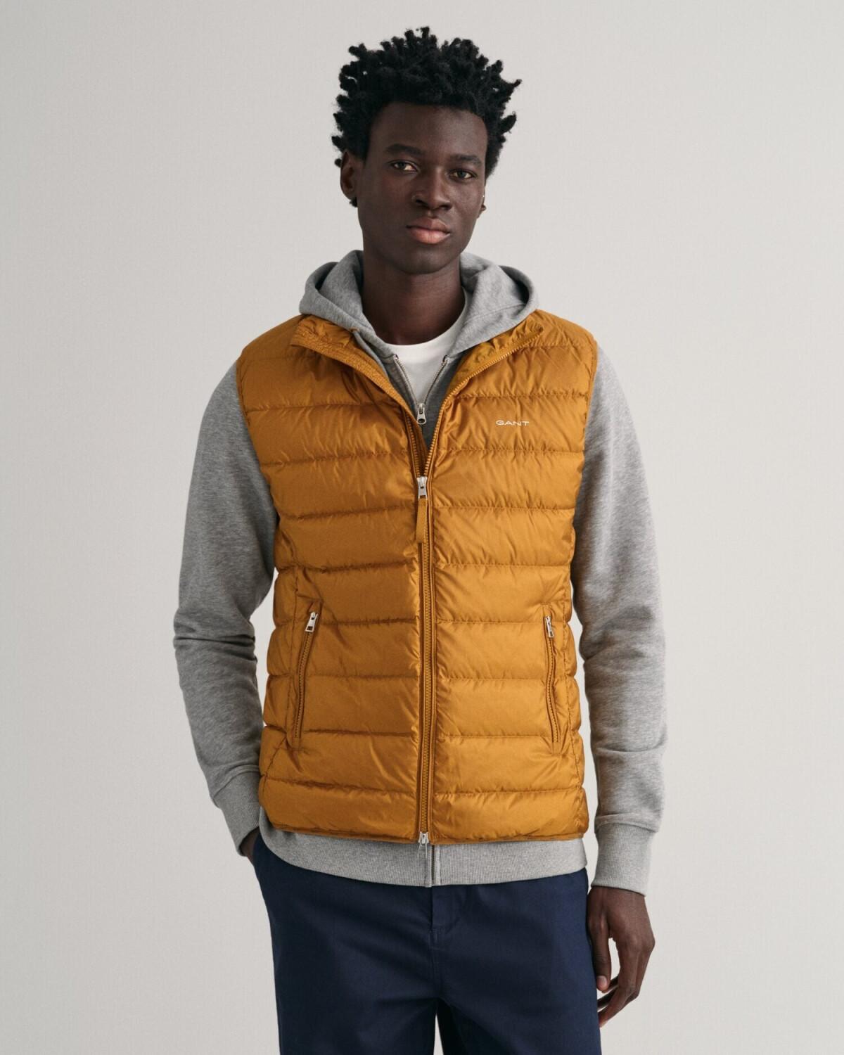 

Зимняя куртка GANT Leichte Daunenweste (7006299) XL