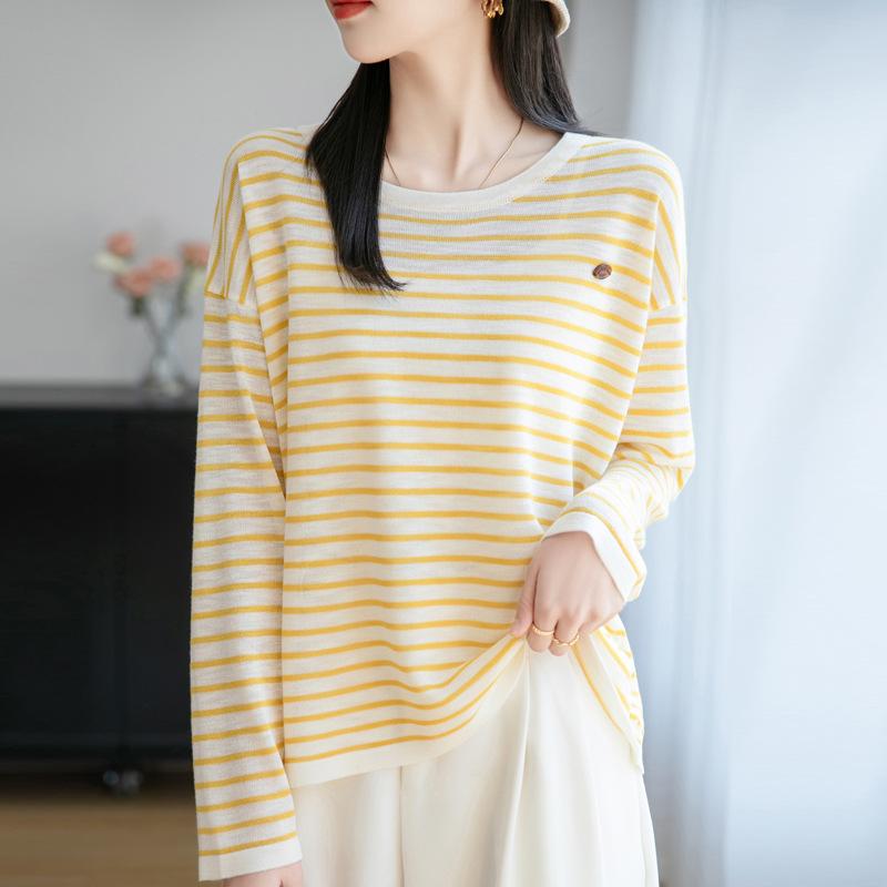 

Bamboo Joint Striped Round Neck Knitted Air Conditioner Shirt New Fashion Versatile Sweet Embroidery Pullover Sun Protection Top M