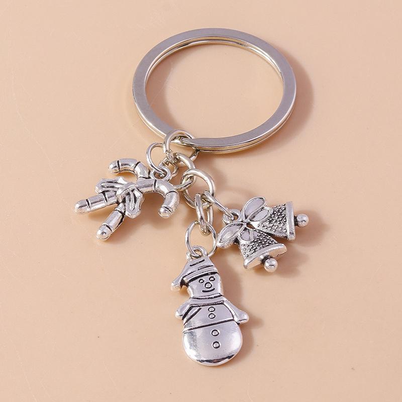 New Alloy Christmas Keychain Snowflake Elk Bell Key Rings Pendant for Christmas Women Girls Handbag Accessories DIY Jewelry Gift