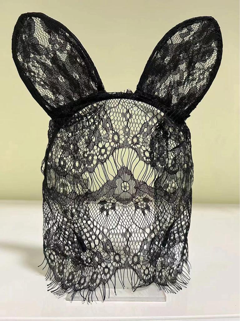 Set Lenjerie Milian Temptation: Mască de ochi din dantelă, Curea lanț de câine, Pălărie de poliție și Jucării amuzante pentru urechi