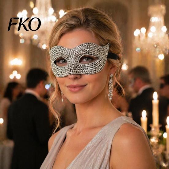 Soft Fit Masquerade Masque Bling Rhinestone for Women, Sparkly Venetian Party Half Shining Style Face Eye Halloween, Mardi Gras, Prom Ball Costume