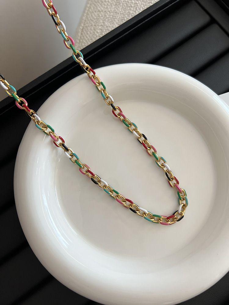 Europäischer und amerikanischer Ins-Wind Titansahl Emaille tropfendes Öl Farbe High-End Halskette Nische kalter Wind Hip-Hop Schlüsselbeinkette Halskette