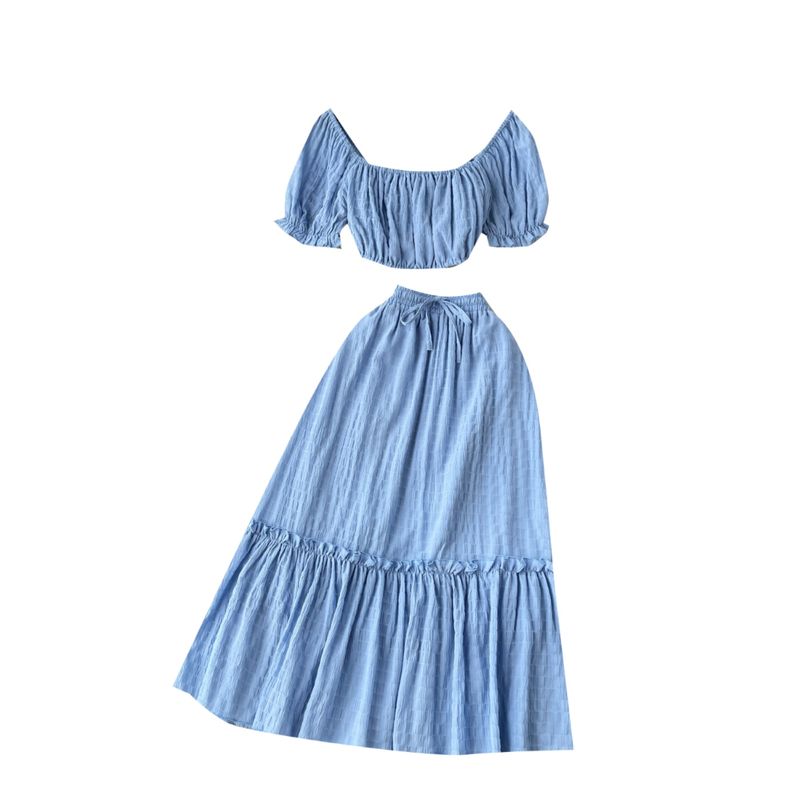 Age-Reducing Seaside Holiday Midriff-Baring Top Versatile Two-Piece Set