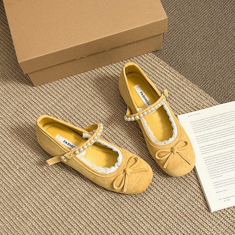 French retro shallow mouth inner height increase single shoes women's summer 2025 new with skirt soft sole versatile Mary Jane shoes