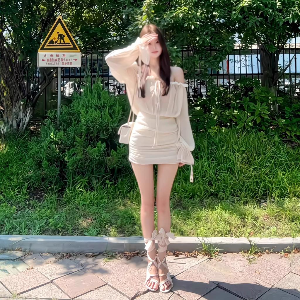 White one-word shoulder dress French style absolute child early autumn new temperament long-sleeved waist A-word hip-wrapped short skirt