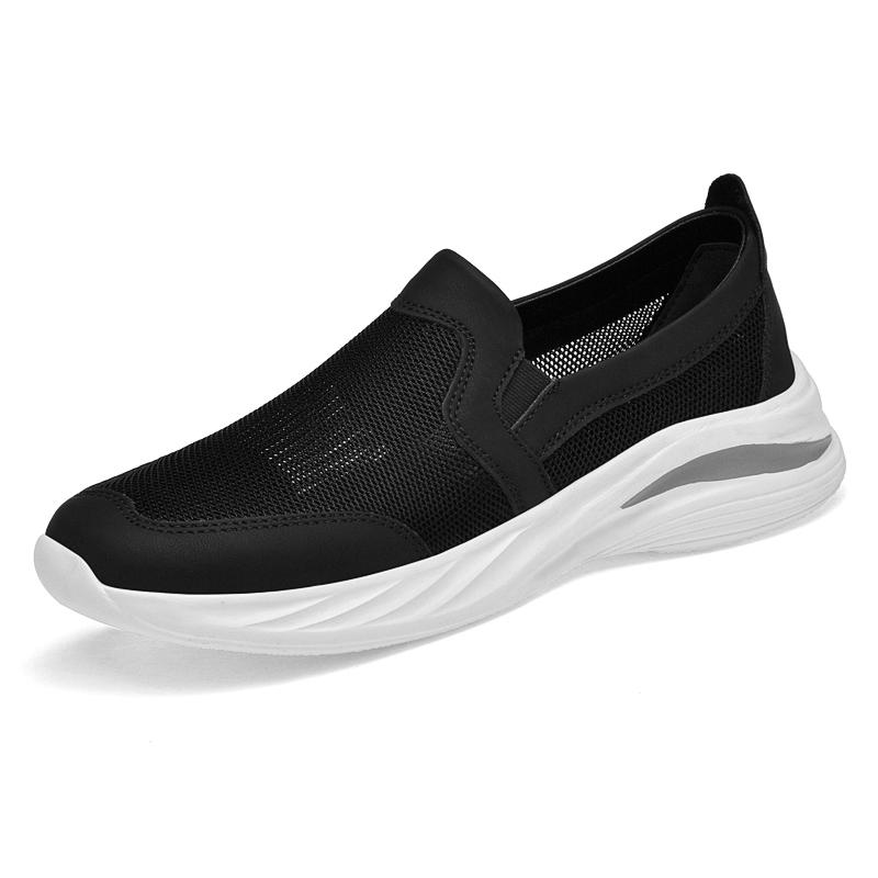 Breathable Men Casual Shoes Lightweight Outdoor Male Walking Shoes Anti-slip Men's Mesh Sneakers Slip On Flats Soft Male Loafers