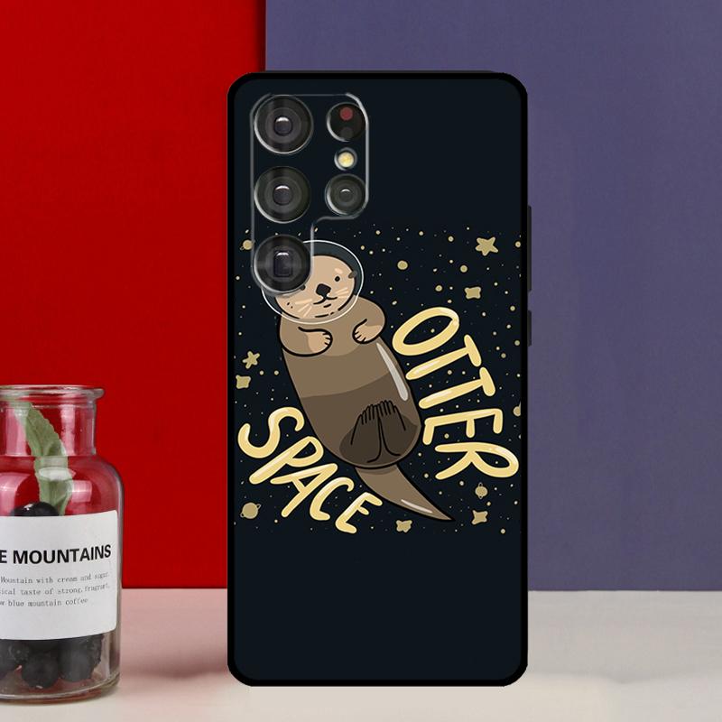 

Cute cartoon otter Funda Case For Samsung Galaxy S25 Ultra S9 S10 S20 S22 Plus S21 FE S23 S24 Ultra Phone Cover Galaxy S21 FE
