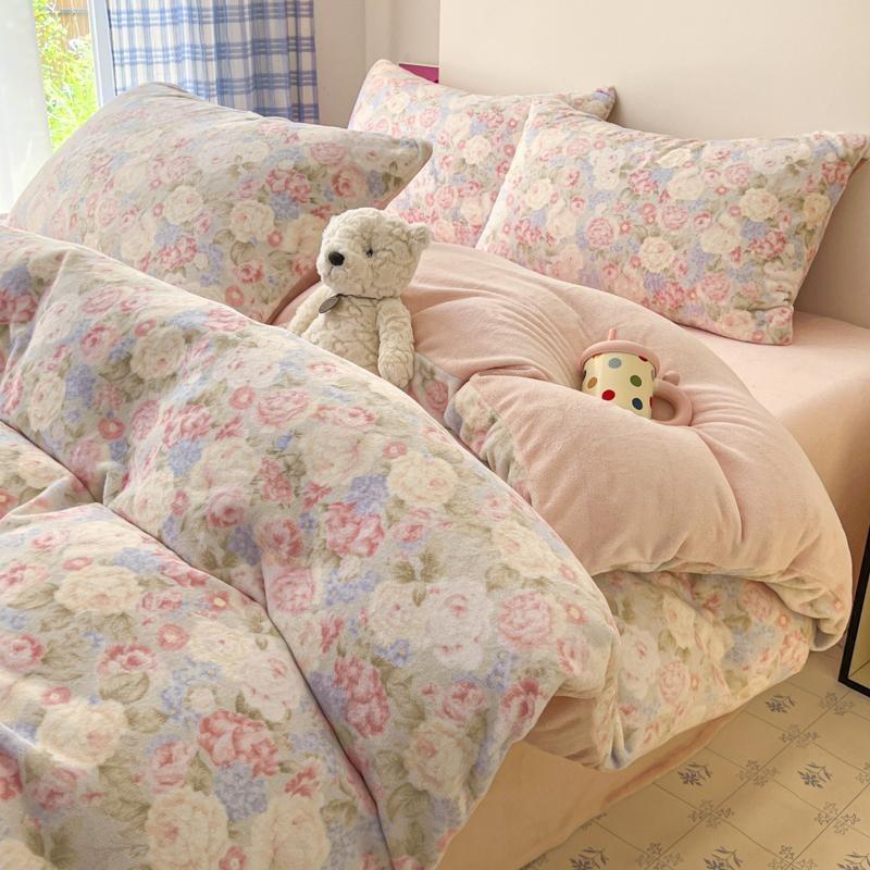 Thickened Milk Fleece Bed Four-Piece Set, Double-Sided Fleece Coral Fleece Quilt Cover, Bed Sheet Three-Piece Set
