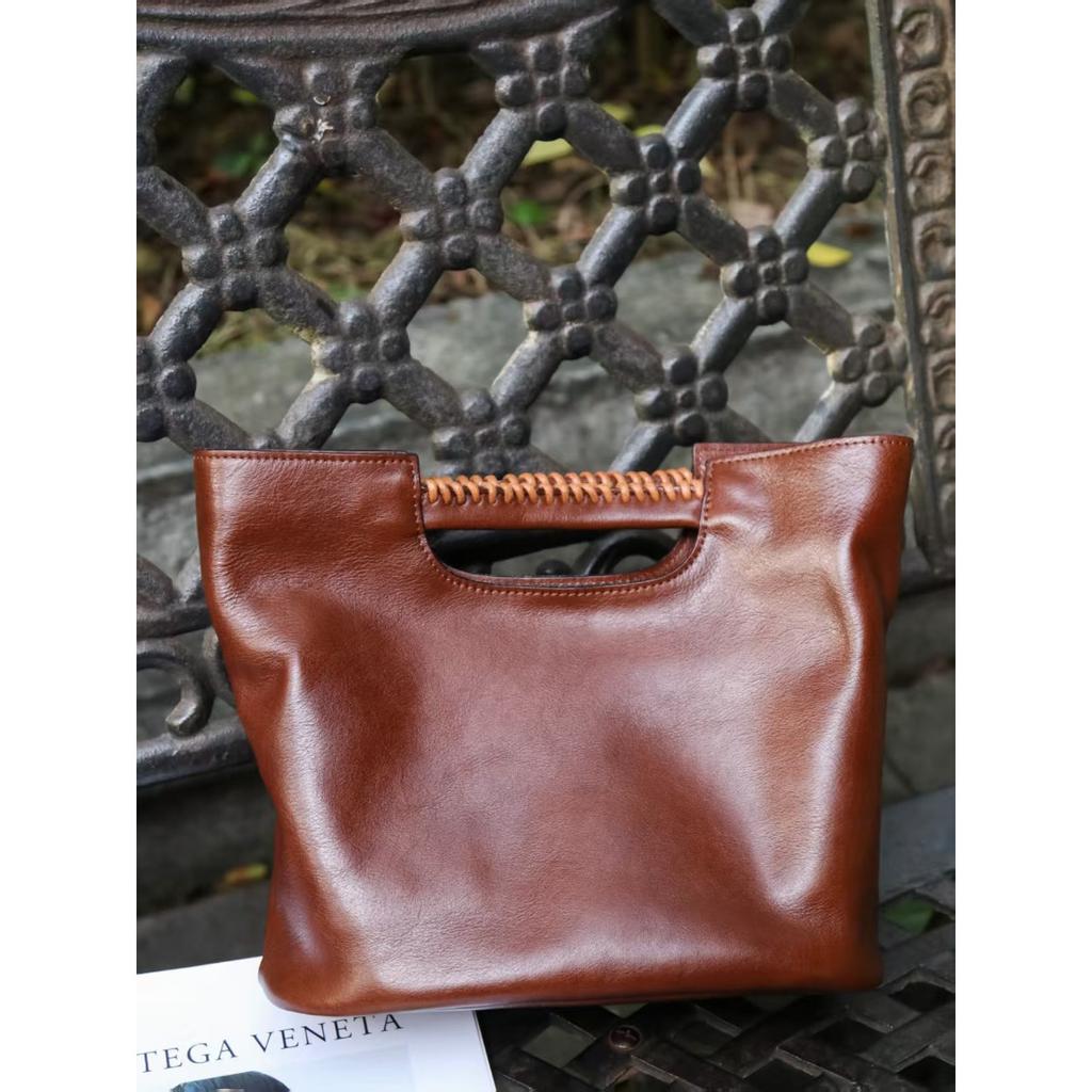Top layer tree paste vegetable tanned cowhide women's portable shoulder messenger bag handmade retro literary leather women's bag