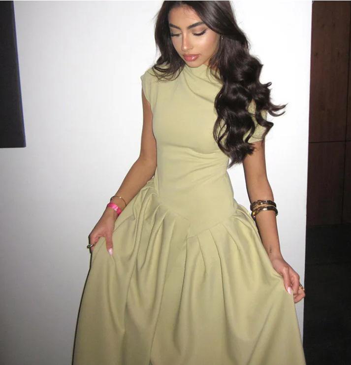 

Элегантное асимметричное платье с плиссировкой, стройнящее фигуру, для женщин - Коллекция весна/лето Medium