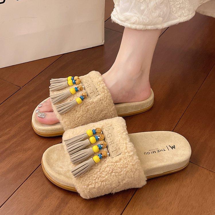Fashion Fashion Designer Tassel Slippers Women's Luxury Fur Shoes 2025 Summer New Retro Women Open Toe Flat Slides