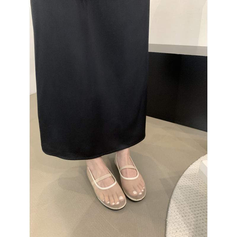 2025 Spring and Autumn New Fashion Versatile Flat Bottom Round Head Fashion Mesh Breathable Light Mouth Black Single Shoes Grandma