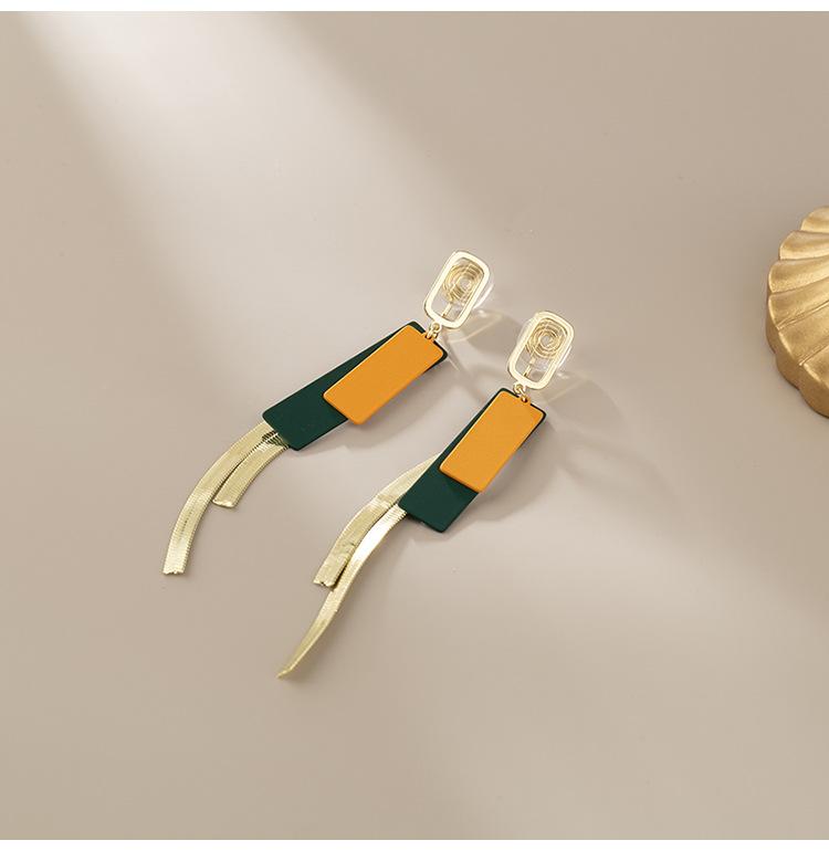 

Квадратные длинные серьги с кисточками, модные зажимы для ушей в виде москитной спирали, без пирсинга, женские