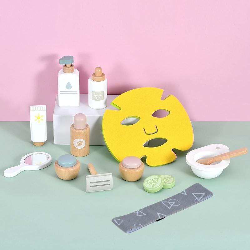 Realistic Pretend Play Makeup Toy Set Wooden Beauty Salon Toy For Girl With Cosmetic Accessories Encourages Creativity