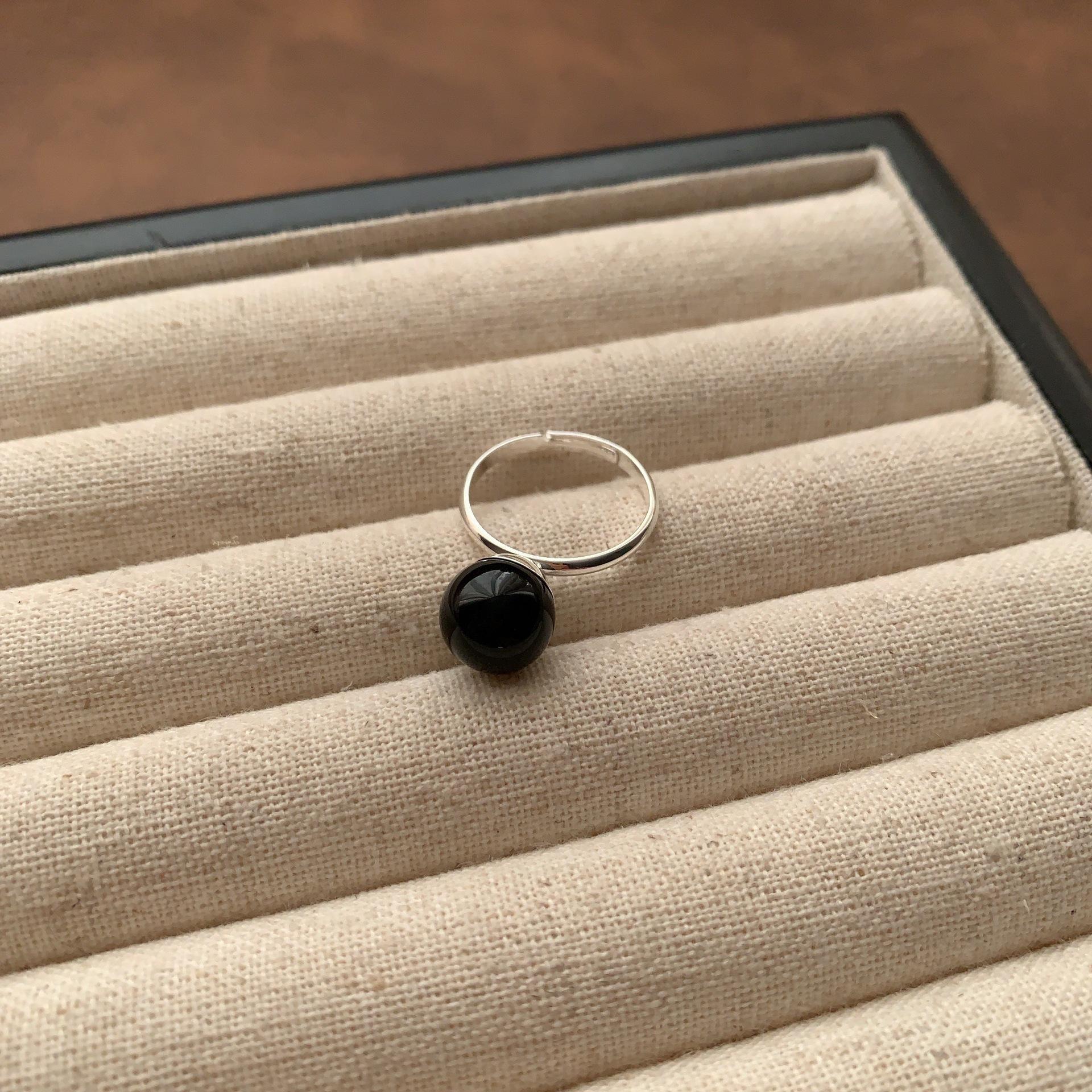 Welfare model European and American cold wind resin ring zircon ring versatile spiral ring fashionable personality woman