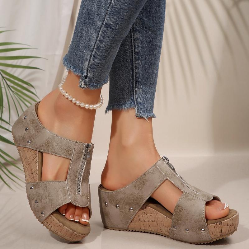 Fashion Ladies Shoes 2025 Open Toe Women's Slippers Fashion Outdoor Plus Size Rivet Summer Casual Zipper Best Seller Platform Slippers