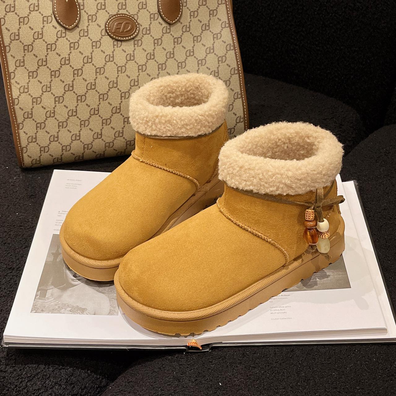 

Winter new women s snow boots fluffy retro versatile cover feet medium tube thick velvet warm cotton shoes women s large size 41 жовтий