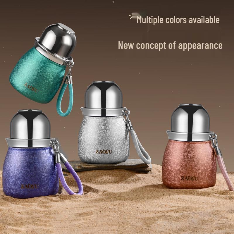 Titanium-Plated Large Capacity Teapot with Smart Temperature Display and Handle, Ideal for Stewing and Heat-Preserving.