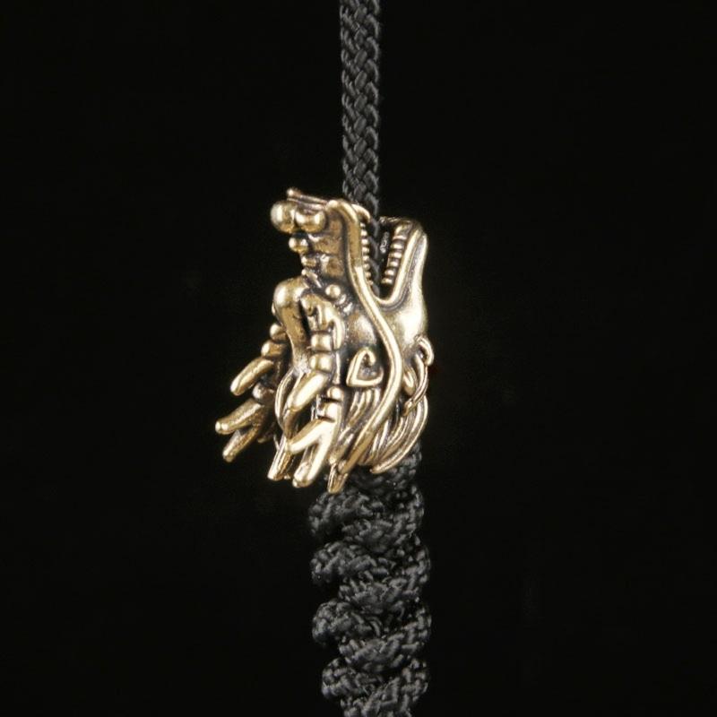 Pack of 3 Dragon Head Shape Metal Paracord Pendant Metal Texture Suitable for Fashion Enthusiasts Gear Upgrading