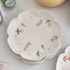 Embossed Daisy Plates Ceramic Home Dining Plate Small Fresh Light Luxury Western Round Breakfast Plate Decor Kitchen Accessories