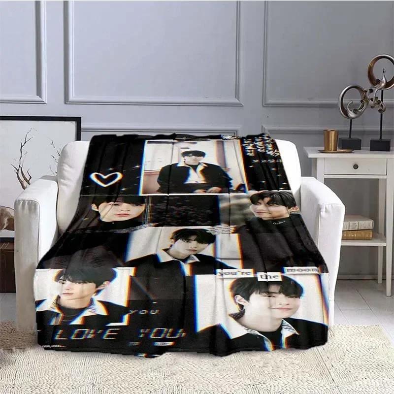 True Beauty Serie Hwang in Youp Cha EunWoo Flanelldecke Sternenkunst Warme Überwurfdecke für Bett Schlafzimmer Sofa Picknickdecke Geschenk