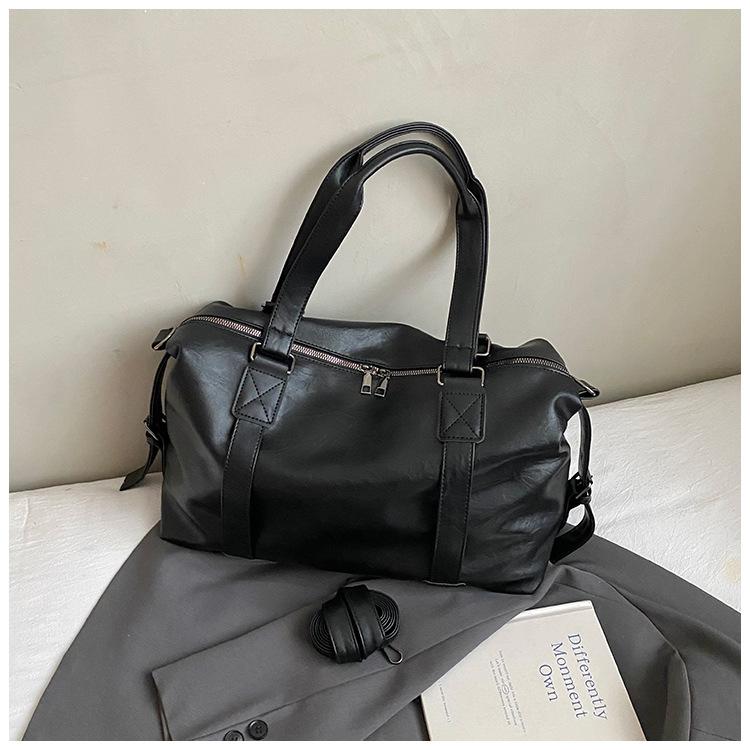 

Ретро стиль большая вместимость женская сумка 2025 новая повседневная мягкая поверхность сумка-мессенджер сумка-тоут на одно плечо сумка-подушка тренд чёрный