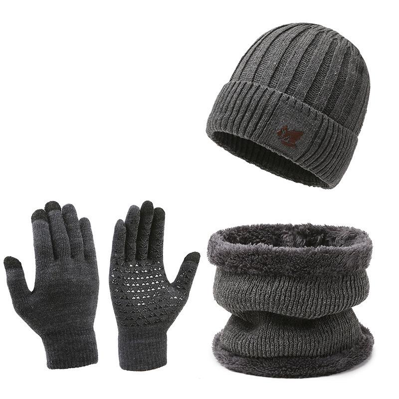 Men's Fashion Thickened Knit Hat & Velvet Neck Protection Two-Piece Set for Autumn & Winter
