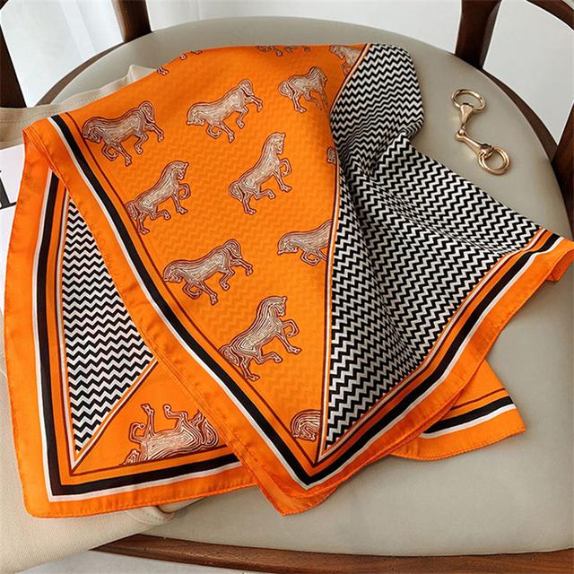 Nový 70*70cm Hodvábny Saténový Šatka na Vlasy Dámska Vreckovka S Potlačou Štvorcová Čelenka Bandana Malý Nákrčník Hidžáb Dáma Dievča